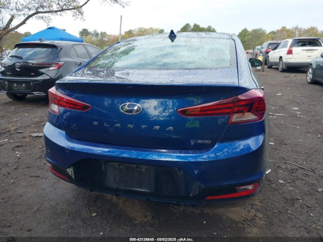 5NPD94LA3KH417458 Hyundai Elantra Eco