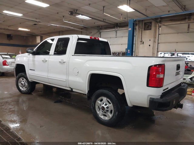 1GT22SEG0JZ334319 GMC Sierra 2500hd Sle