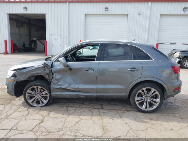 WA1GFCFS9FR007776 Audi Q3 2.0t Premium Plus