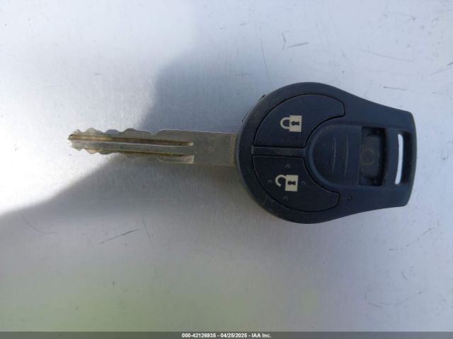 JN8AF5MV6ET482103 Nissan JUKE S