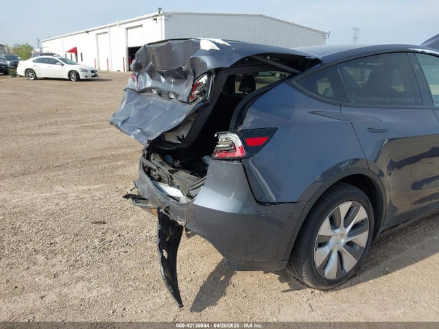 7SAYGDEE5PA200040 Tesla 2023