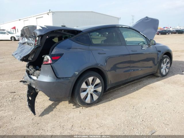 2023 TESLA MODEL Y 7SAYGDEE5PA200040 Photo 3