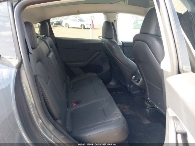2023 TESLA MODEL Y 7SAYGDEE5PA200040 Photo 7