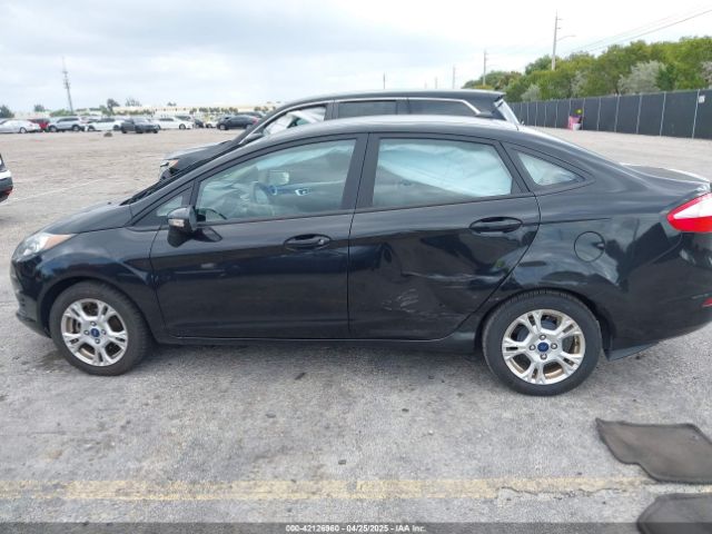 3FADP4BJ5FM130099 Ford FIESTA SE
