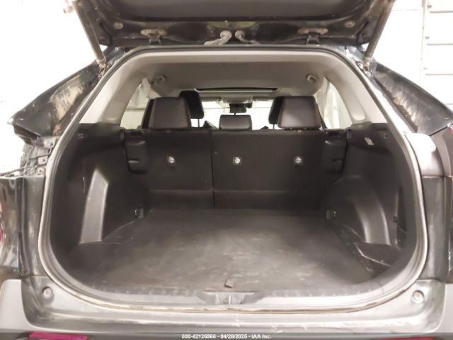 2T3J1RFVXKC040255 Toyota Rav4 Adventure