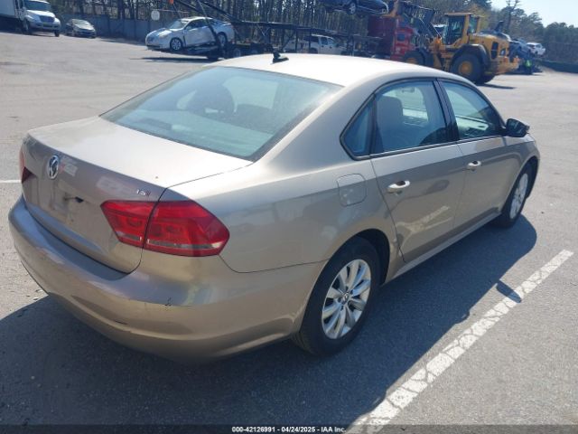 1VWAT7A34FC032404 Volkswagen Passat 1.8t Wolfsburg Edition