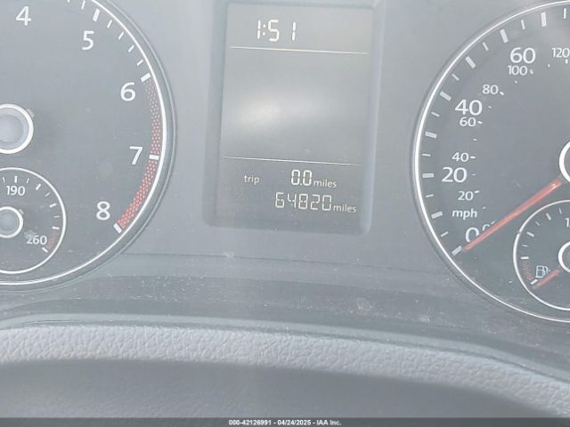 1VWAT7A34FC032404 Volkswagen Passat 1.8t Wolfsburg Edition