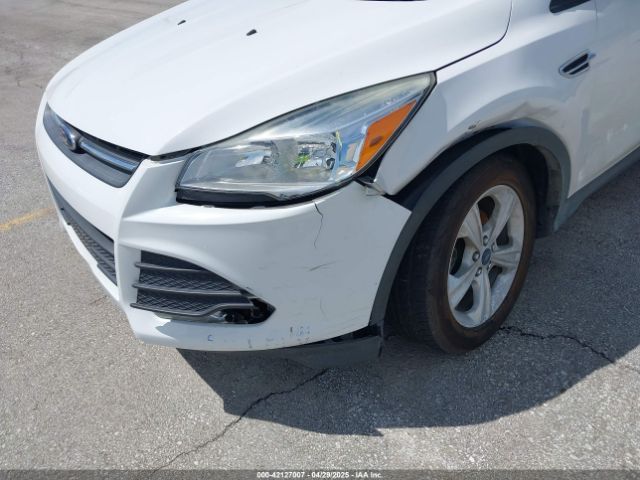 1FMCU0GX6EUA78282 Ford ESCAPE SE