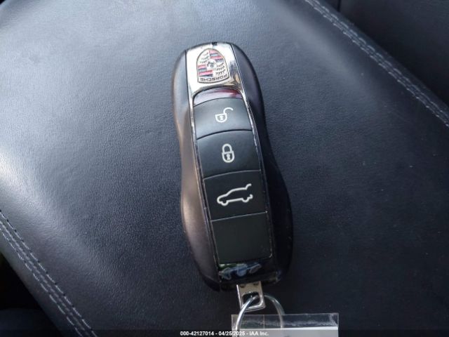 WP1AG2A56HLB54856 Porsche Macan Gts