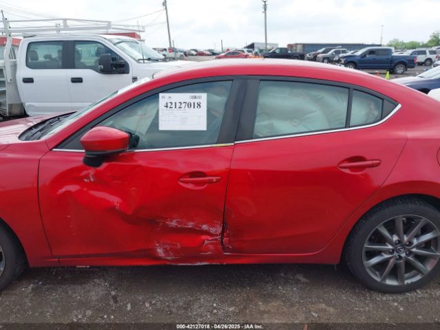 3MZBN1V3XJM159106 Mazda Mazda3 Touring