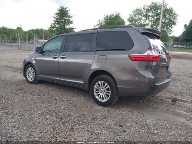 5TDYK3DC8GS721290 Toyota Sienna Xle 8 Passenger