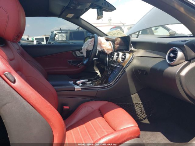 WDDWK8DB4KF901750 Mercedes-Benz C 300