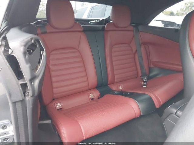 WDDWK8DB4KF901750 Mercedes-Benz C 300