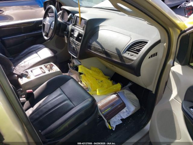 2015 CHRYSLER TOWN & COUNTRY 2C4RC1BGXFR626393 Photo 4