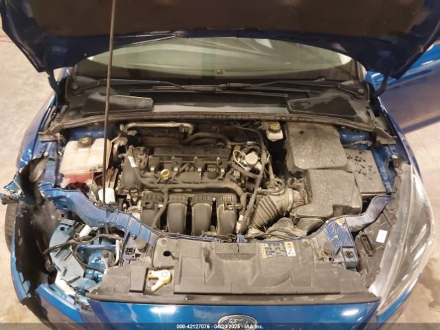 1FADP3H28JL227396 Ford FOCUS SEL