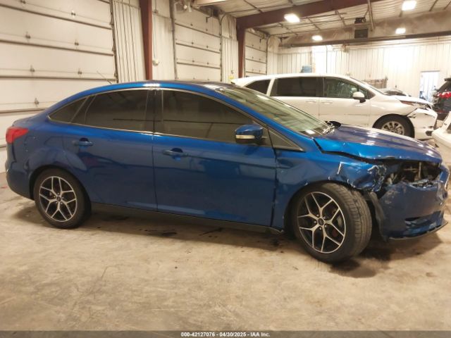1FADP3H28JL227396 Ford FOCUS SEL