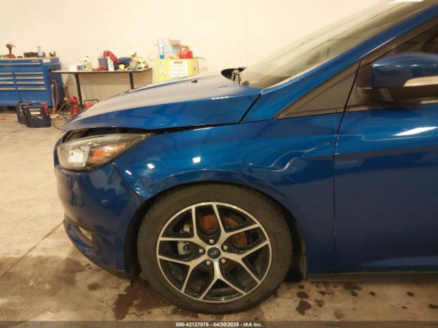 1FADP3H28JL227396 Ford FOCUS SEL