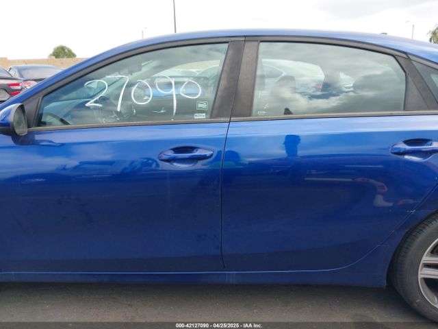 3KPF34AD2KE017208 KIA FORTE S