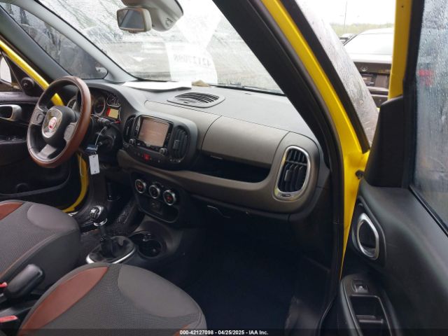 ZFBCFADH1EZ015582 Fiat 500L TREKKING