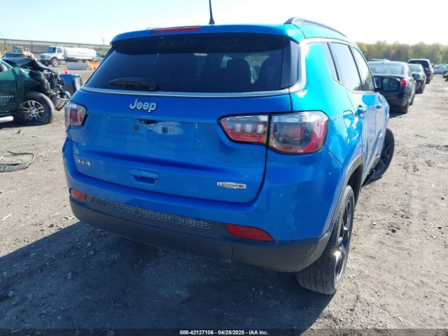 2022 JEEP COMPASS 3C4NJDFBXNT129487 Photo 3