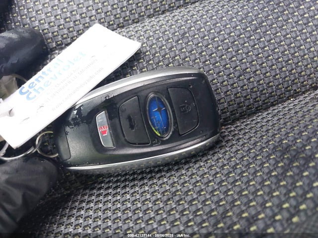 JF2GUADC8RH220645 Subaru na