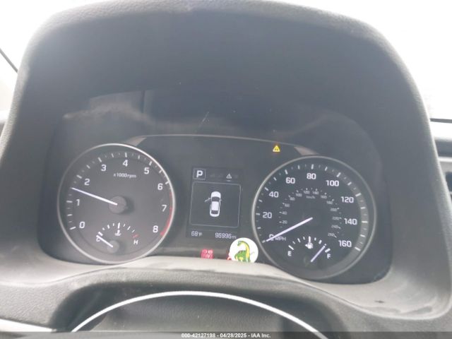 5NPD84LF3JH283998 Hyundai ELANTRA SEL