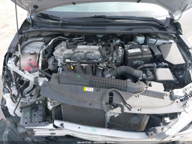 5YFEPMAE2NP338709 Toyota COROLLA LE