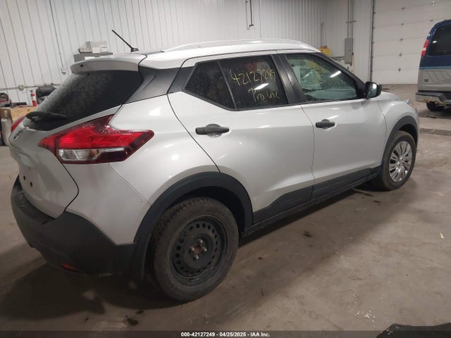 Nissan KICKS S 2019 3N1CP5CU2KL548837 Image 4
