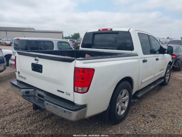 1N6BA0ED1EN511595 Nissan TITAN SV