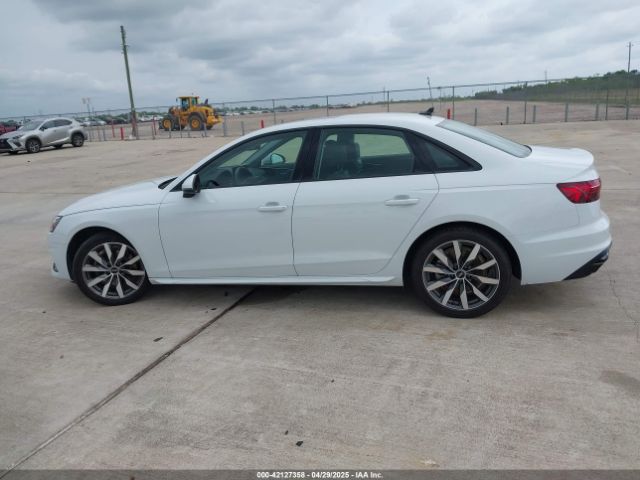 WAUBBAF48NN009765 Audi A4 Premium Plus 40 Tfsi Quattro S Tronic