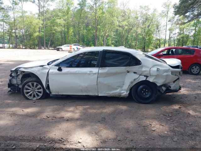 4T1B11HK4KU743270 Toyota CAMRY LE