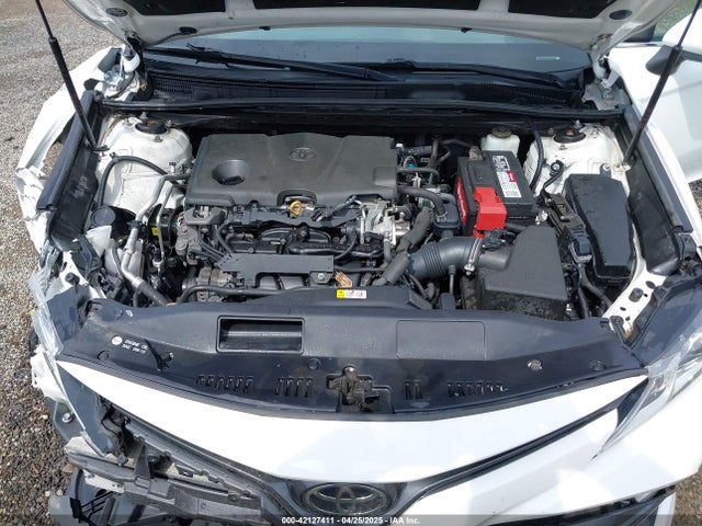 4T1B11HK8KU819721 Toyota CAMRY LE