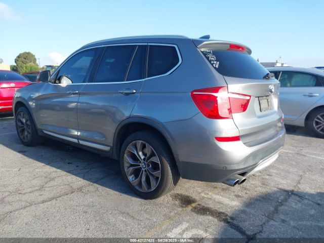 2017 BMW X3 5UXWZ7C38H0V90764 Photo 2