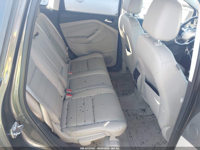1FMCU9J9XGUC32994 Ford Escape Titanium