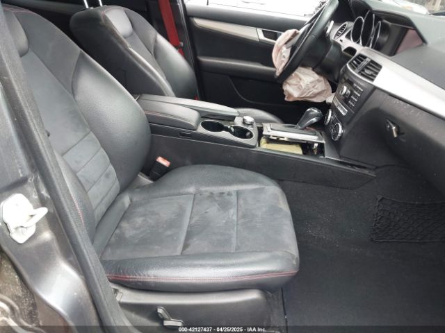 WDDGF4HB6ER317333 Mercedes-Benz C-class C 250 Sport/luxury