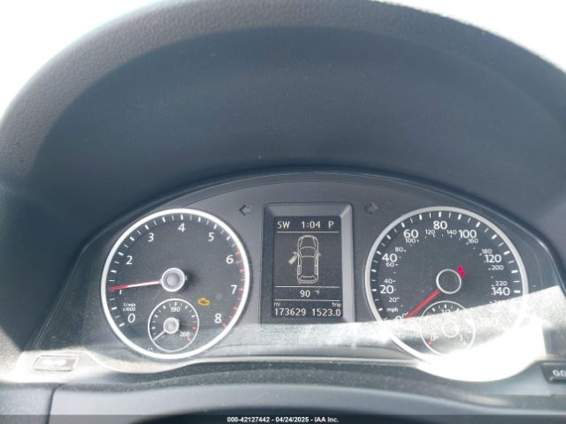 WVGAV3AX5EW580879 Volkswagen TIGUAN S