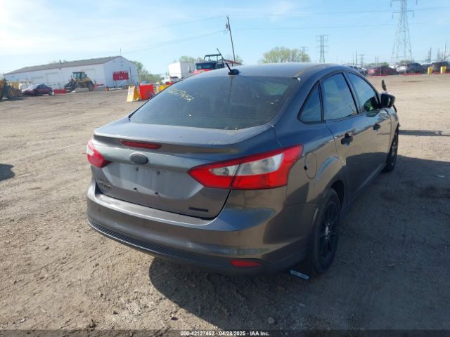 1FADP3E28EL427561 Ford FOCUS S