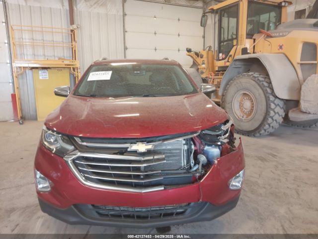2GNAXWEX8J6250563 Chevrolet Equinox Premier