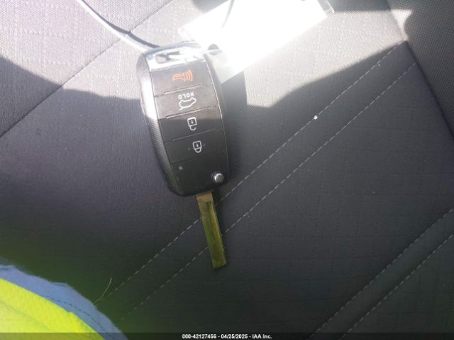 5XYPG4A33GG059445 KIA Sorento 2.4l L