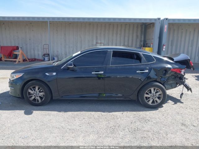 5XXGT4L35JG179378 KIA Optima Lx
