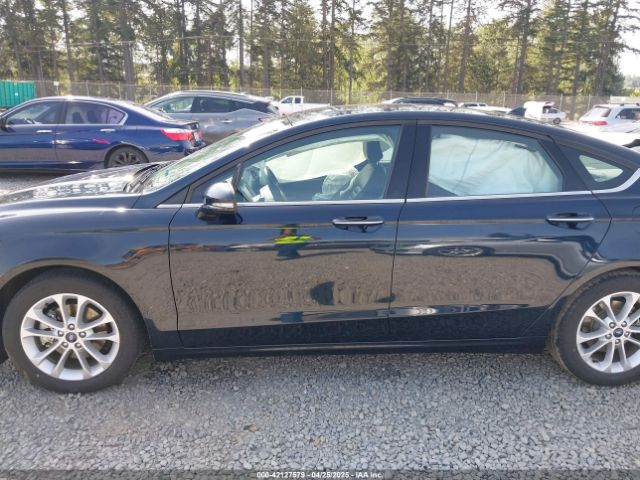 3FA6P0MU3LR115060 Ford Fusion Hybrid Sel