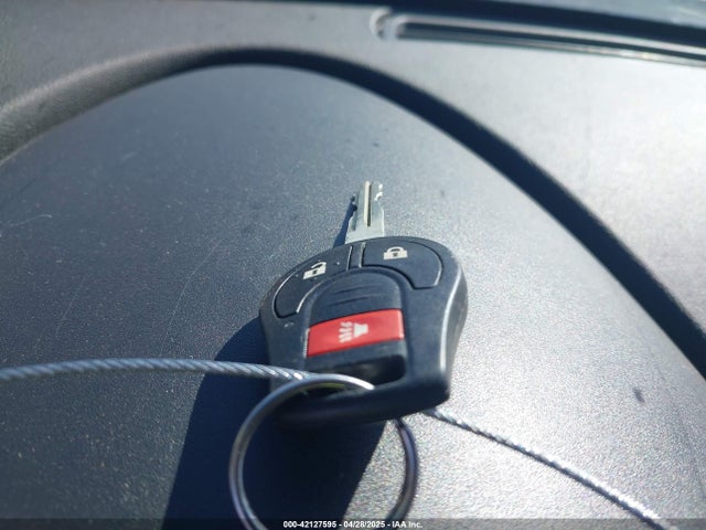 JN8AS5MT6FW656584 Nissan Rogue Select S