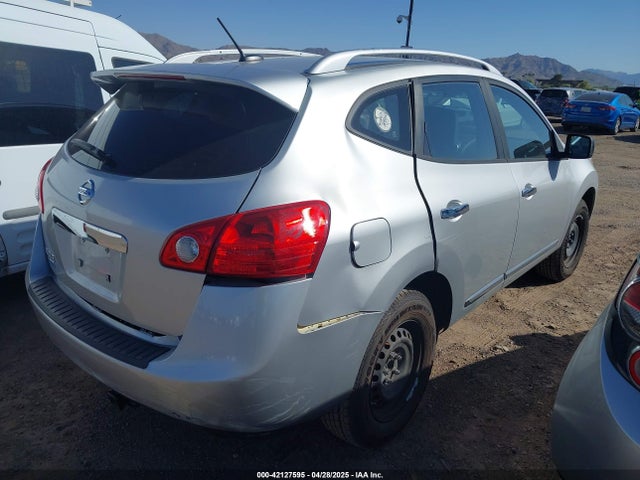 JN8AS5MT6FW656584 Nissan Rogue Select S