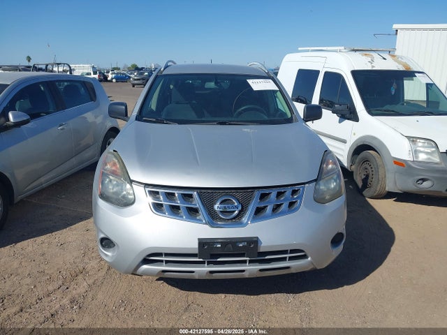 JN8AS5MT6FW656584 Nissan Rogue Select S