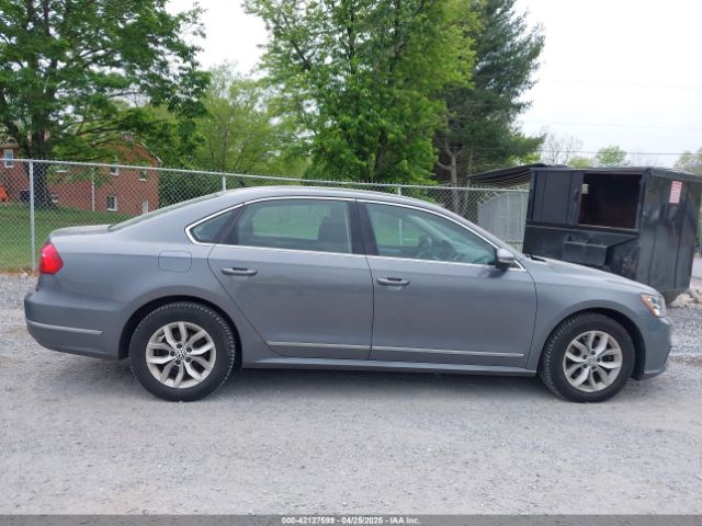 1VWAT7A39GC032948 Volkswagen Passat 1.8t S