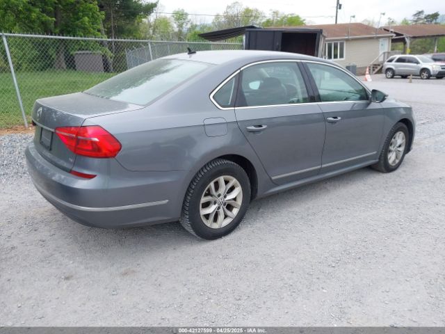 1VWAT7A39GC032948 Volkswagen Passat 1.8t S