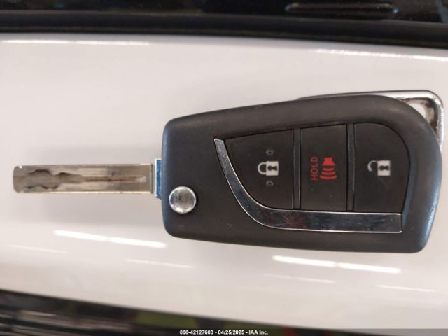 JTMG1RFV8KD503144 Toyota RAV4 LE