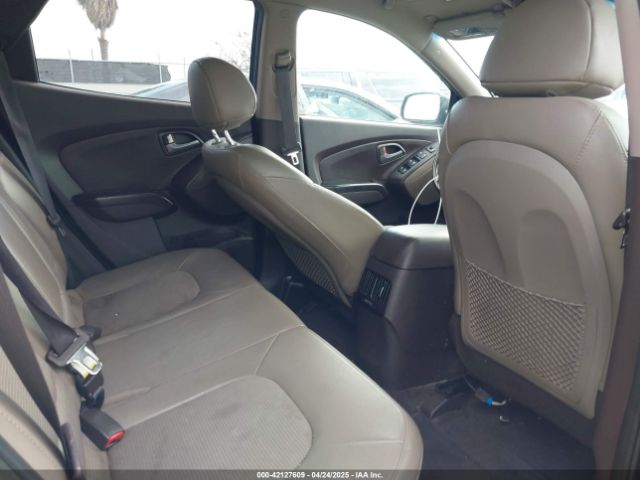 KM8JU3AG9EU887213 Hyundai TUCSON SE