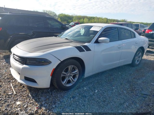 2019 DODGE CHARGER 2C3CDXBG8KH628234 Photo 1