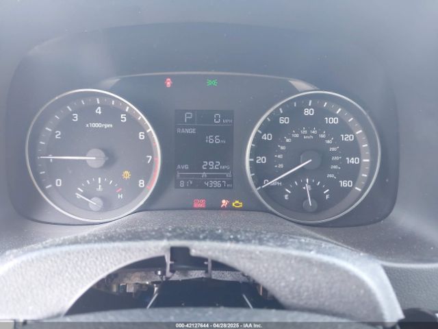 KMHD74LF3JU489441 Hyundai ELANTRA SE